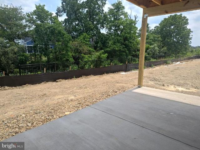 107 Lawford Way