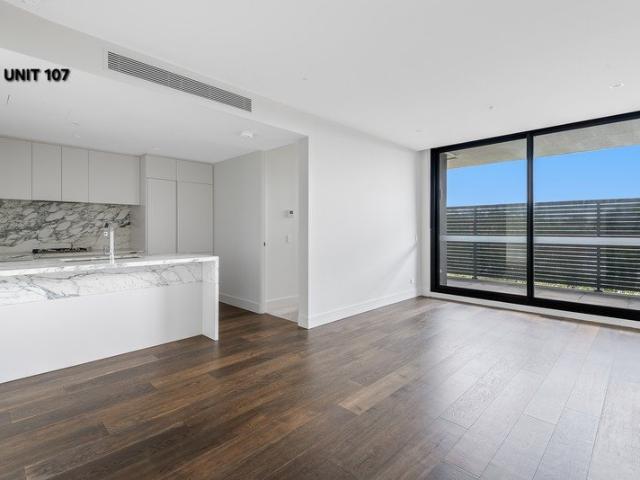 107 Luxurious Living at Its Finest