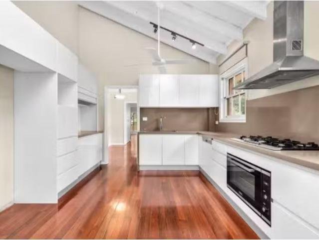 107 Malton Road, Beecroft House for rent Listed by Claudia Ch.