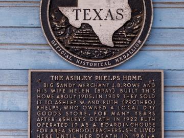 107 N Tyler St, Big Sandy, TX 75755 | MLS #25000