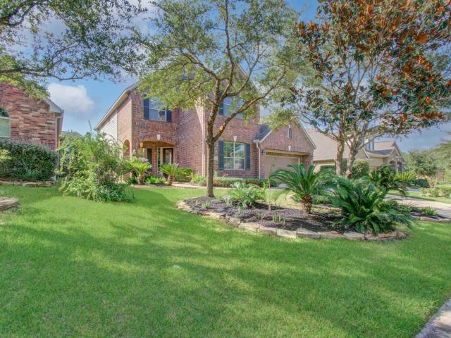 107 N Victoriana Circle