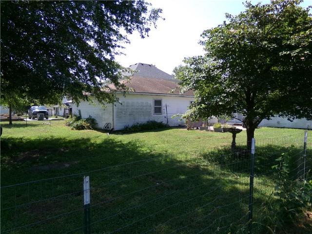 107 N Walnut Street