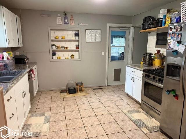 107 N West Street