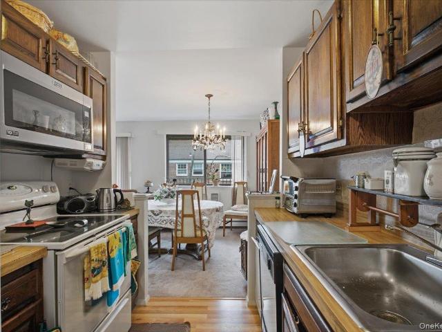 107 N Broadway 205B