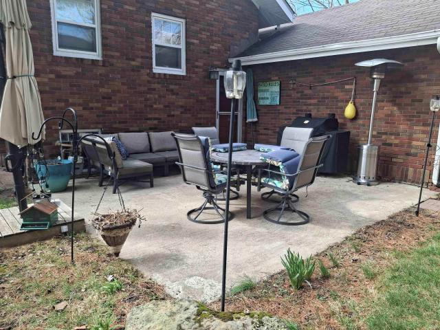 107 N Jackson Avenue