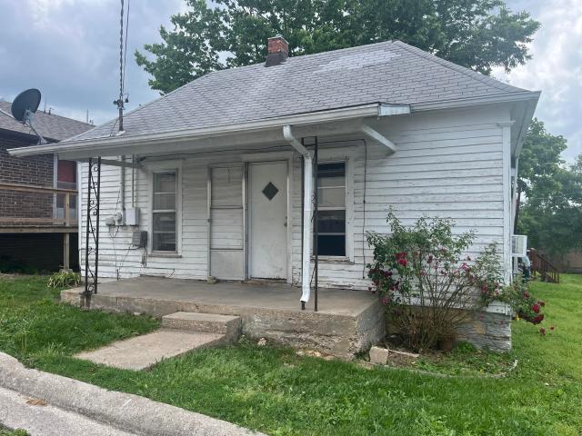107 N Lister Street