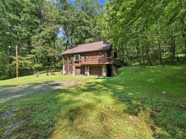107 N Locust St