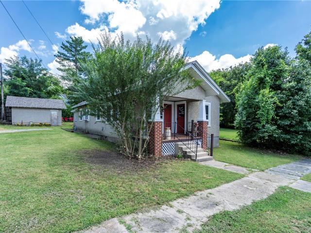 107 N Maxwell Street