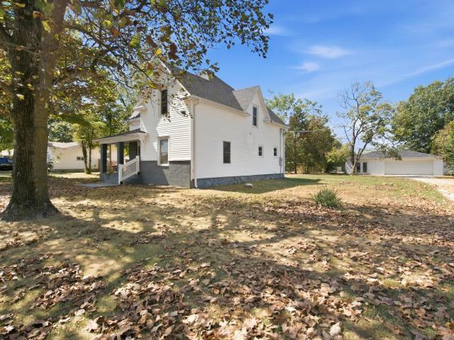 107 N Public Avenue