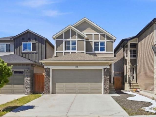107 Savanna Way Ne, Calgary, AB, T3J 0Y6 house for sale | Listing ID A2346 | Royal LePage