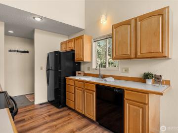 107 Shafer Street # 6A