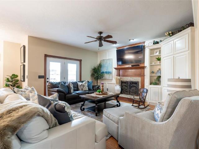 107 Stratton Lane