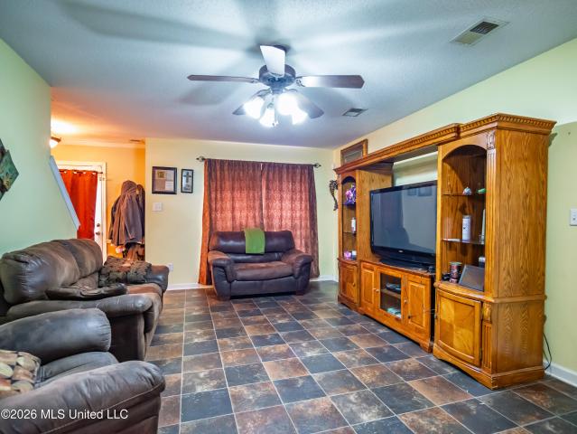 107 Sunrise Cove