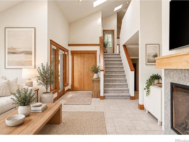 107 Sunrise Lane