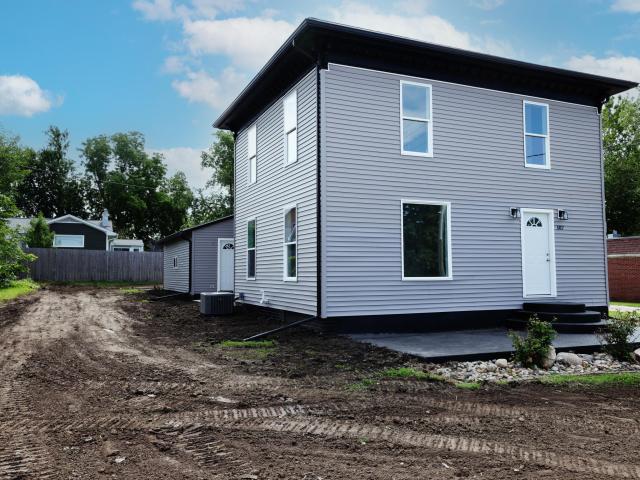 107 SW 2nd Street