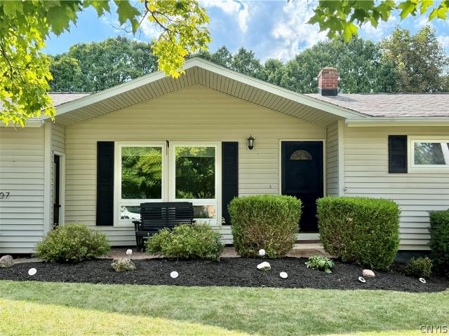 107 Sylvan Way