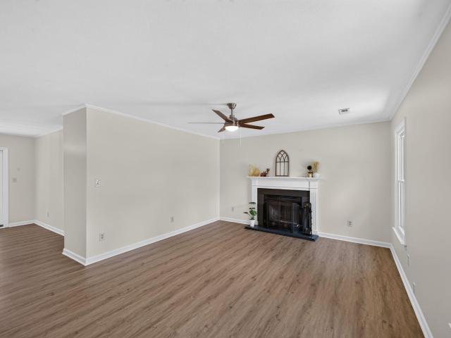 107 Poplar Place