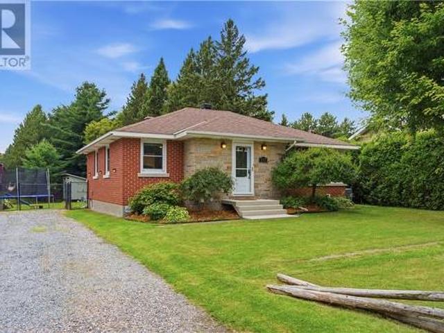107 Patricia Street, Lively, ON, P3Y 1A5 house for sale | Listing ID 2129 | Royal LePage