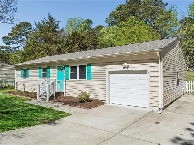 107 Pemberton LN