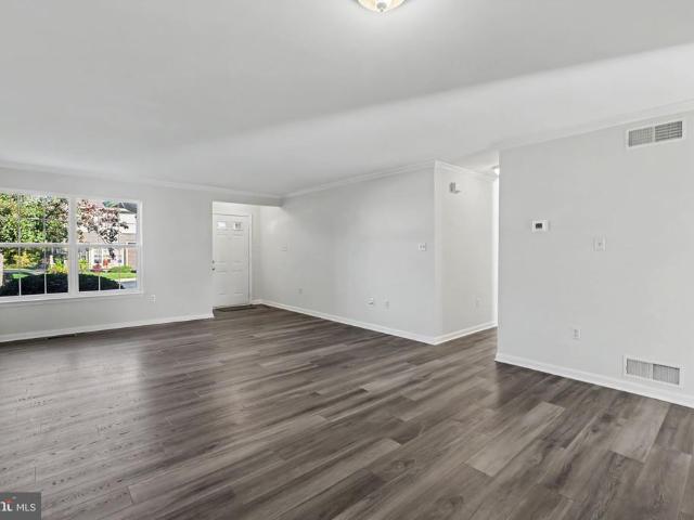 107 Peregrine Lane