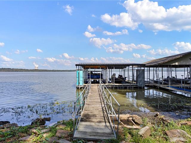 107 Pine Shore Lane