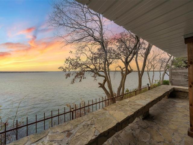 107 Private Road 132