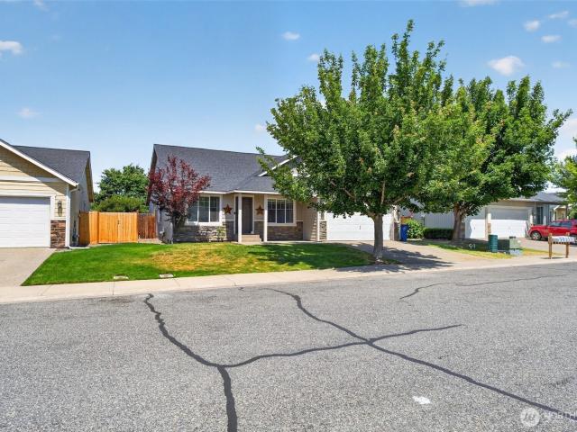 107 W 26th Avenue