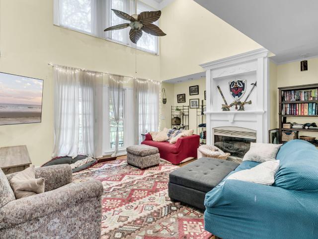 107 Westminster Avenue