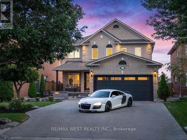 107 Wildhaven Crescent, Vaughan, ON, L6A 2G8 house for sale | Listing ID N13775 | Royal LePage