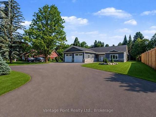 107 Toronto Road, Grey Highlands, ON, N0C 1E0 house for sale | Listing ID X13586 | Royal LePage