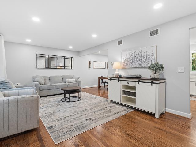 10842 Bryant Road