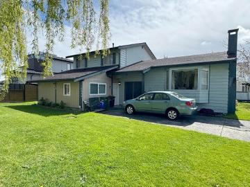 Greater Vancouver - Garden, Fireplace, Parking