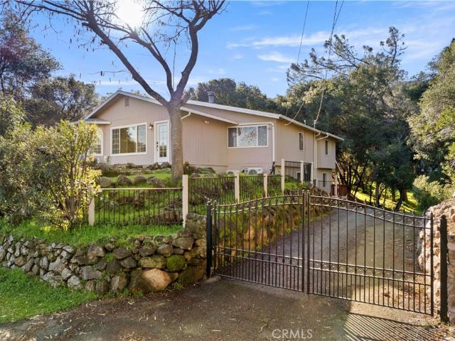 10849 Northslope Drive