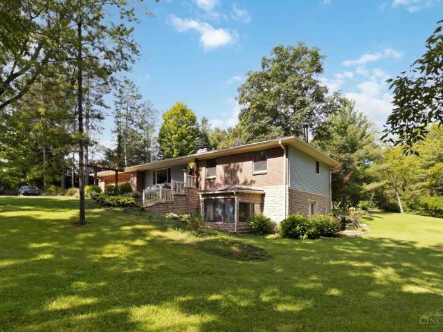 1084 Brown Road