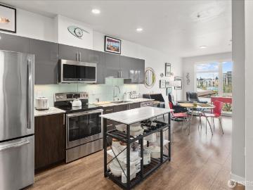 1085 rd Avenue NE # 311