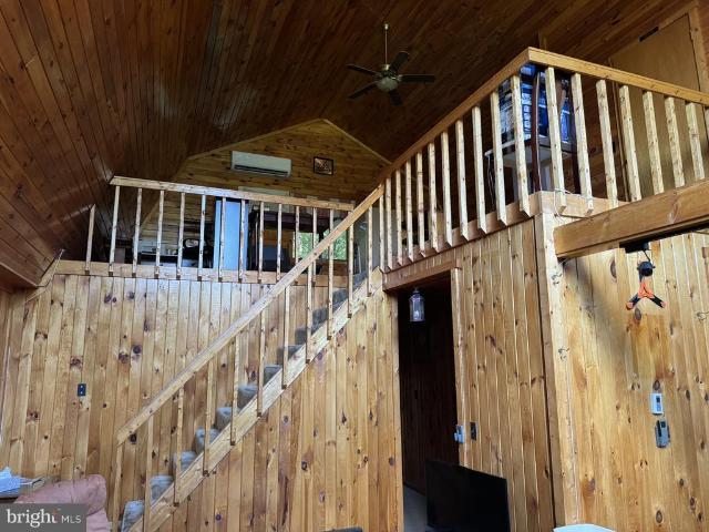 1085 Stearns Road
