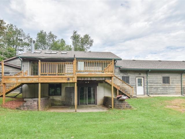 1085 Wolf Road