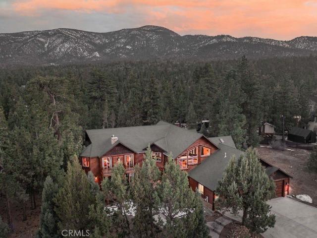 1086 Heritage Trl, Big Bear City, CA
