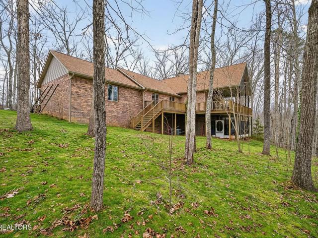 1086 Pearl Hinds Rd