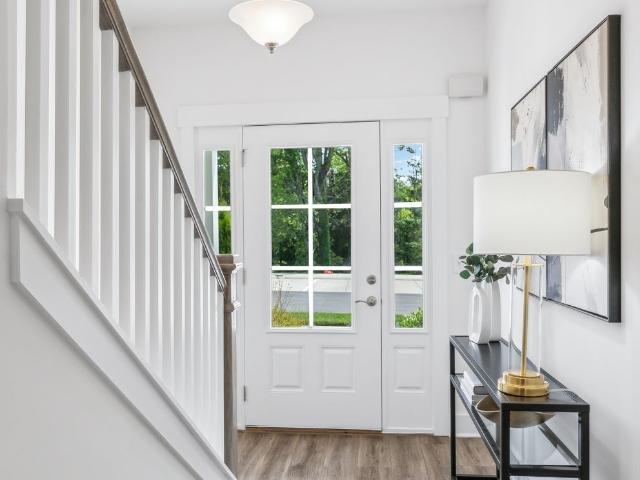 1086 Sweetleaf Dr