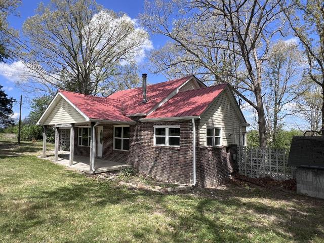 1089 Bicknell Rd