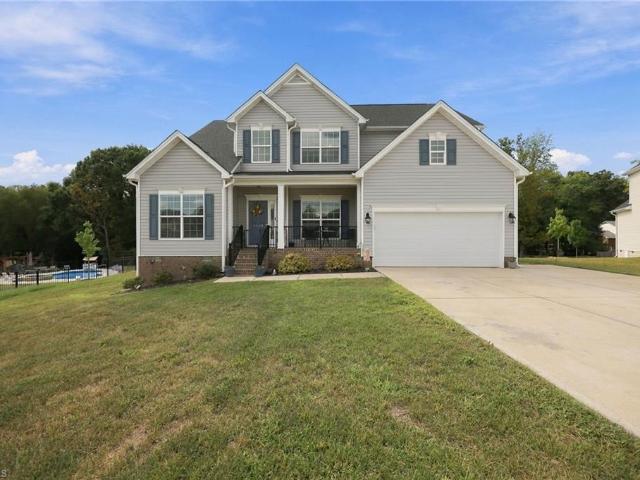 1089 Luna Creek Court