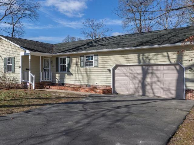 10800 Woodland Dr, Fredericksburg, VA 22407 | MLS #VASP2040