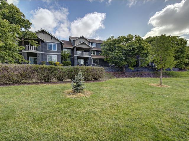 10800 SE 17th Cir, Unit F71, Vancouver, WA 98664 | MLS #762545