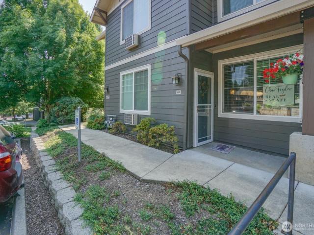 10800 SE 17th Cir, Unit L129, Vancouver, WA 98664 | MLS #2491