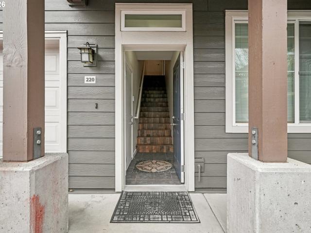 10800 SE 17th Cir, Unit T220, Vancouver, WA 98664 | MLS #166490