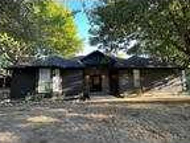 1080 E Jefferson Street Van Alstyne Texas 75495