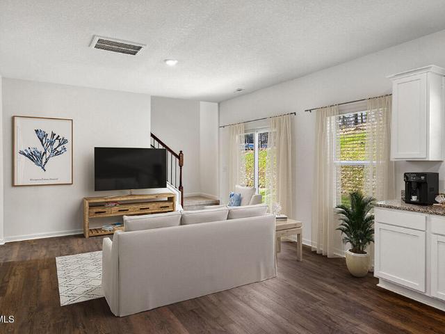 1080 Edison Road
