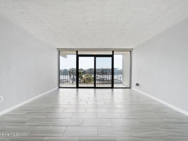 1080 Saint Joseph Street # Apt 2b