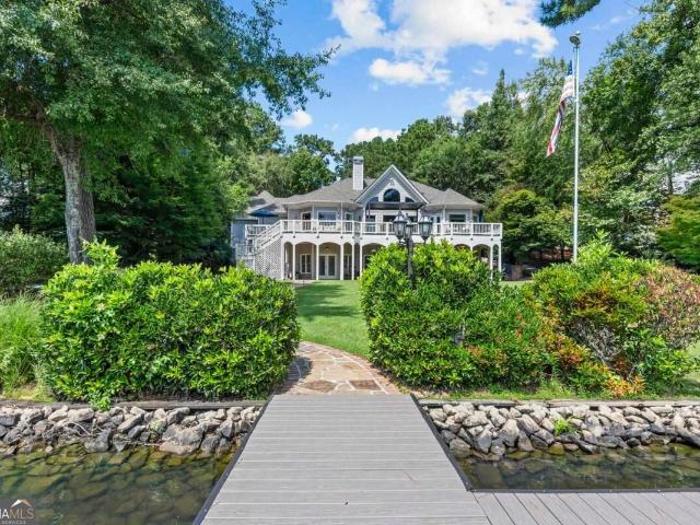 1080 Shoal Creek Court